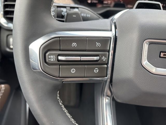 2026 GMC Acadia Denali Ultimate - Photo 27