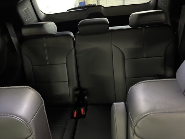 2026 GMC Acadia Elevation - Photo 19