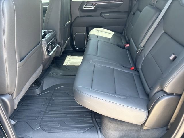 2026 GMC Sierra 1500 SLT - Photo 16