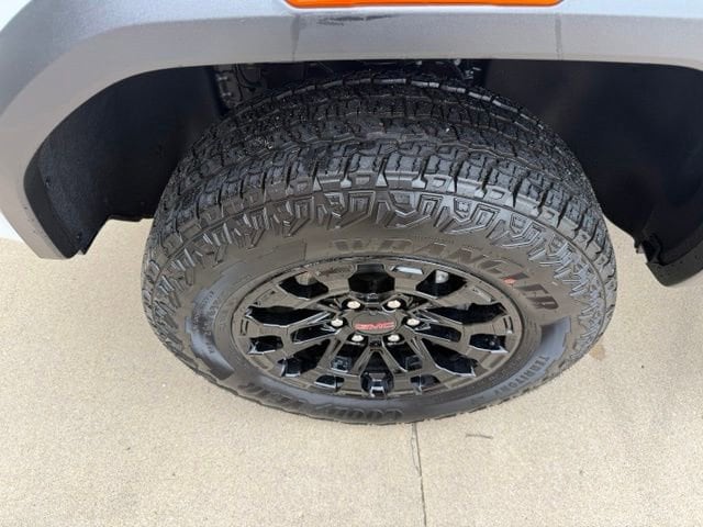 2026 GMC Canyon Elevation - Photo 12