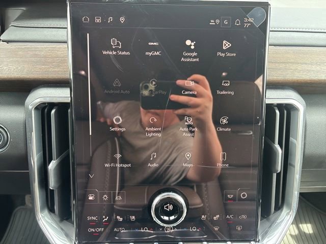 2026 GMC Acadia Denali Ultimate - Photo 29