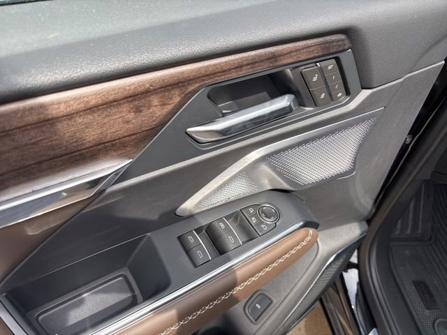 2026 GMC Acadia Denali Ultimate - Photo 16