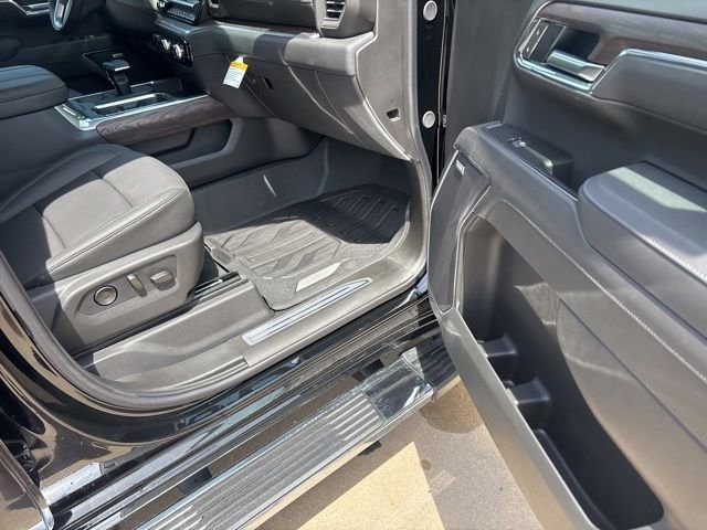 2026 GMC Sierra 1500 SLT - Photo 19
