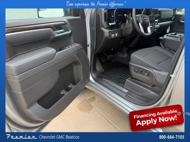 2026 GMC Sierra 1500 SLE - Photo 13
