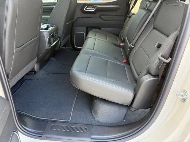 2026 GMC Sierra 1500 SLT - Photo 16