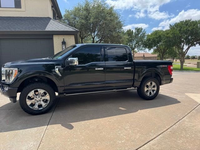 2022 Ford F-150 Platinum 4x4 SuperCrew 5-1/2 Box's photo