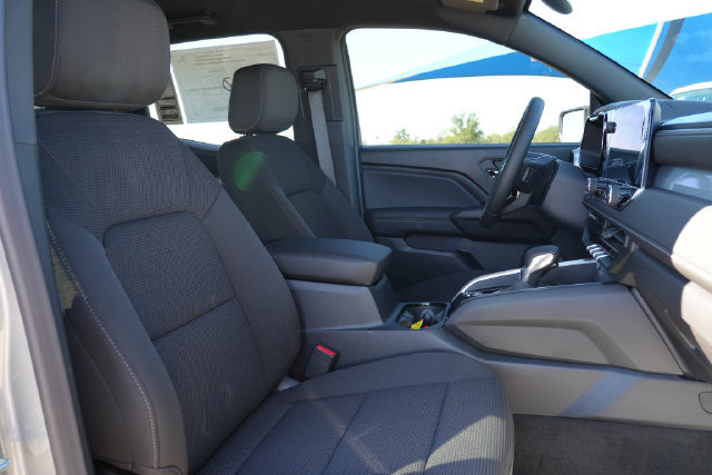 2026 Chevrolet Colorado LT - Photo 17