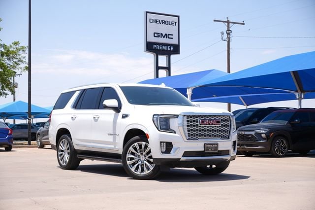 2024 GMC Yukon 4WD Denali's photo