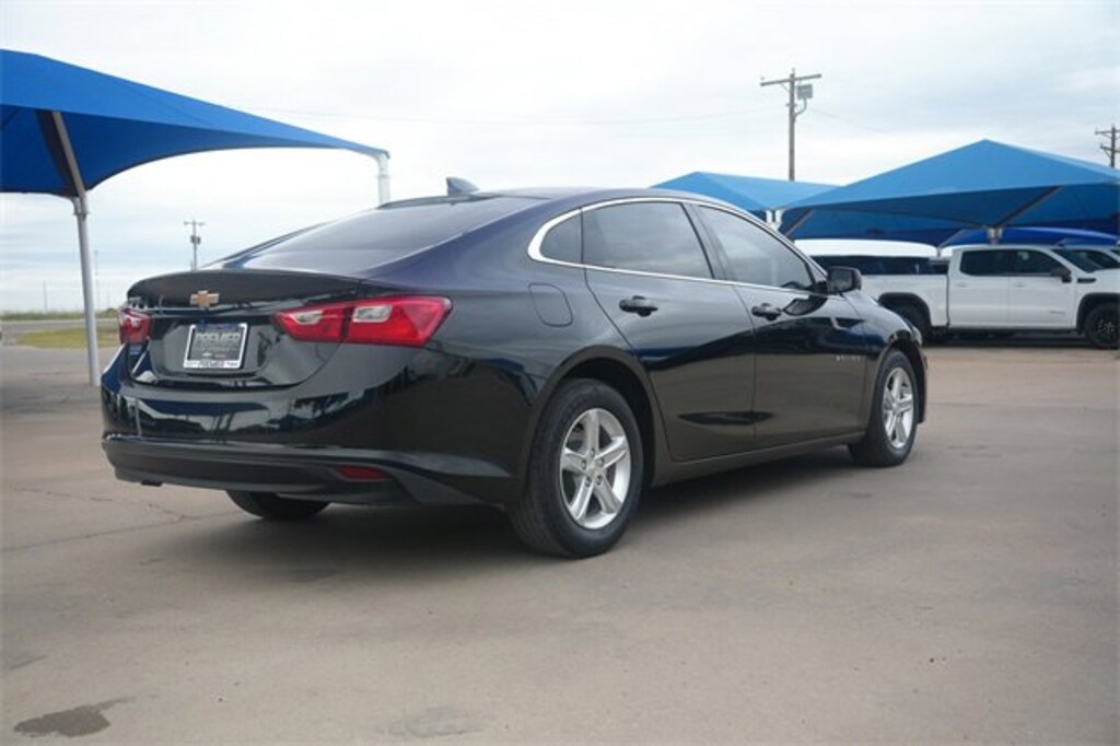 Used 2023 Chevrolet Malibu LS Car