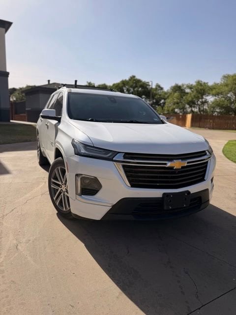 2023 Chevrolet Traverse FWD High Country's photo
