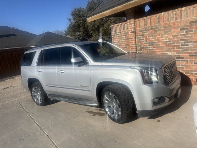 2017 GMC Yukon Denali's photo