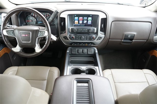 2017 Gmc Sierra 1500 SLT photo 2