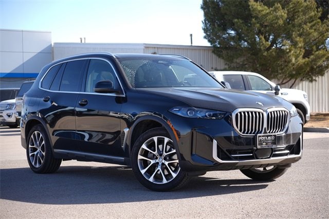 2025 BMW X5 40i's photo