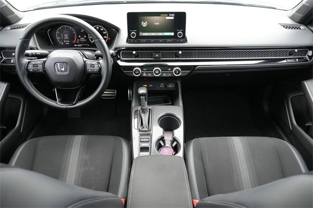2022 Honda Civic Sport photo 2