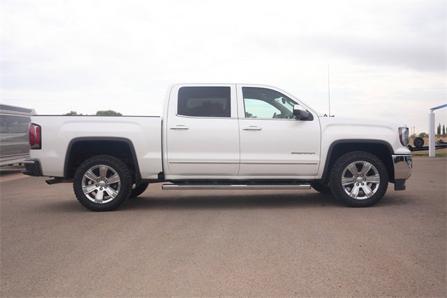 2017 Gmc Sierra 1500 SLT photo 3
