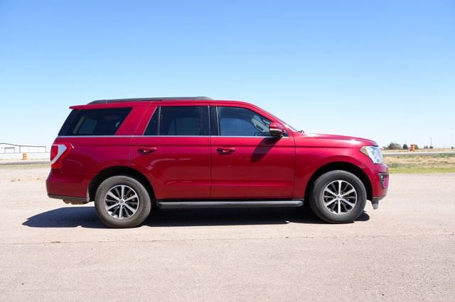 Used 2018 Ford Expedition XLT with VIN 1FMJU1HT6JEA33856 for sale in Littlefield, TX