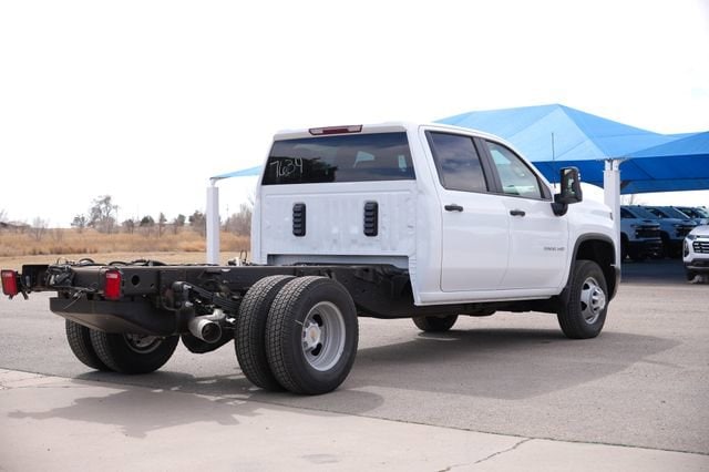 2026 Chevrolet Silverado 3500 HD Work Truck - Photo 4