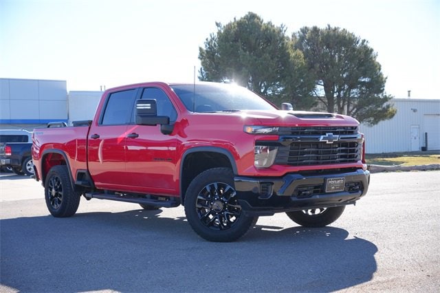 2025 Chevrolet Silverado 2500HD Custom's photo