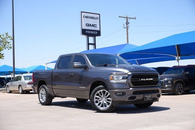 2023 RAM 1500 Laramie 4x4 Crew Cab 5'7's photo