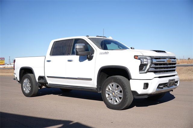 2024 Chevrolet Silverado 2500HD High Country's photo