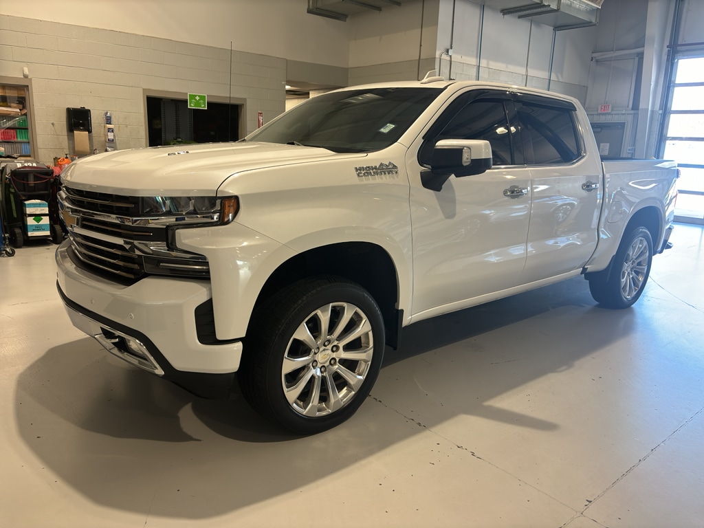 2021 Chevrolet Silverado 1500 High Country's photo
