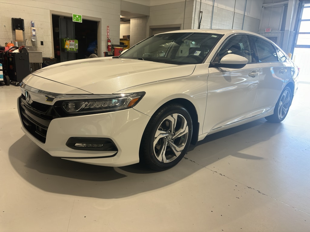 2018 Honda Accord EX's photo