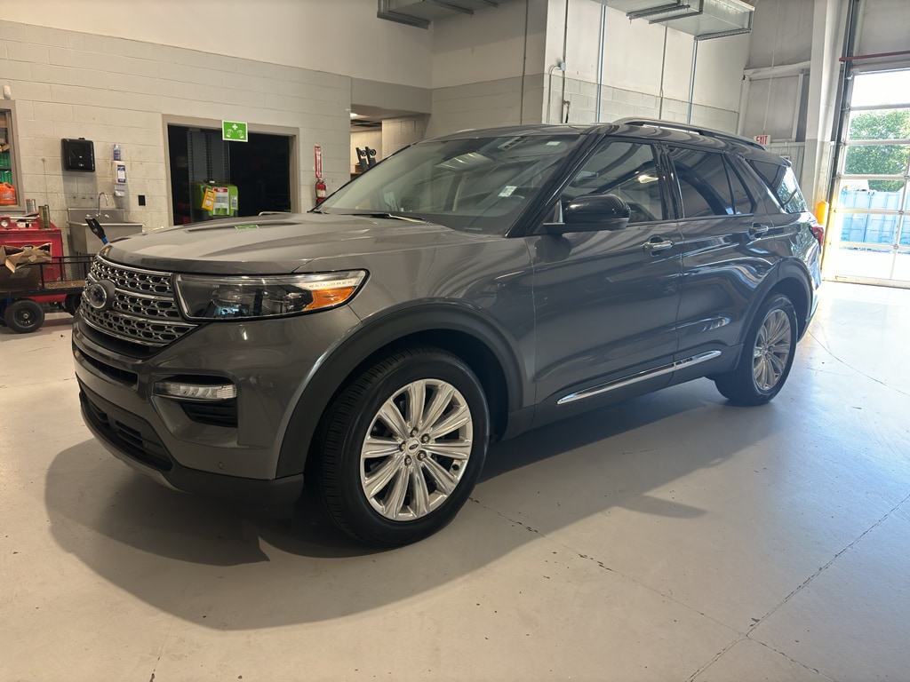 2022 Ford Explorer