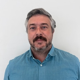 Staff member Lee Shurden from ID_4e8e6a674ce7