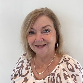 Staff member Wanda Johnson from ID_c870cf624aed