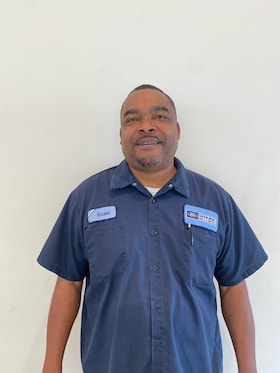 Staff member Vinson Jones Porter from ID_d053dde5b094