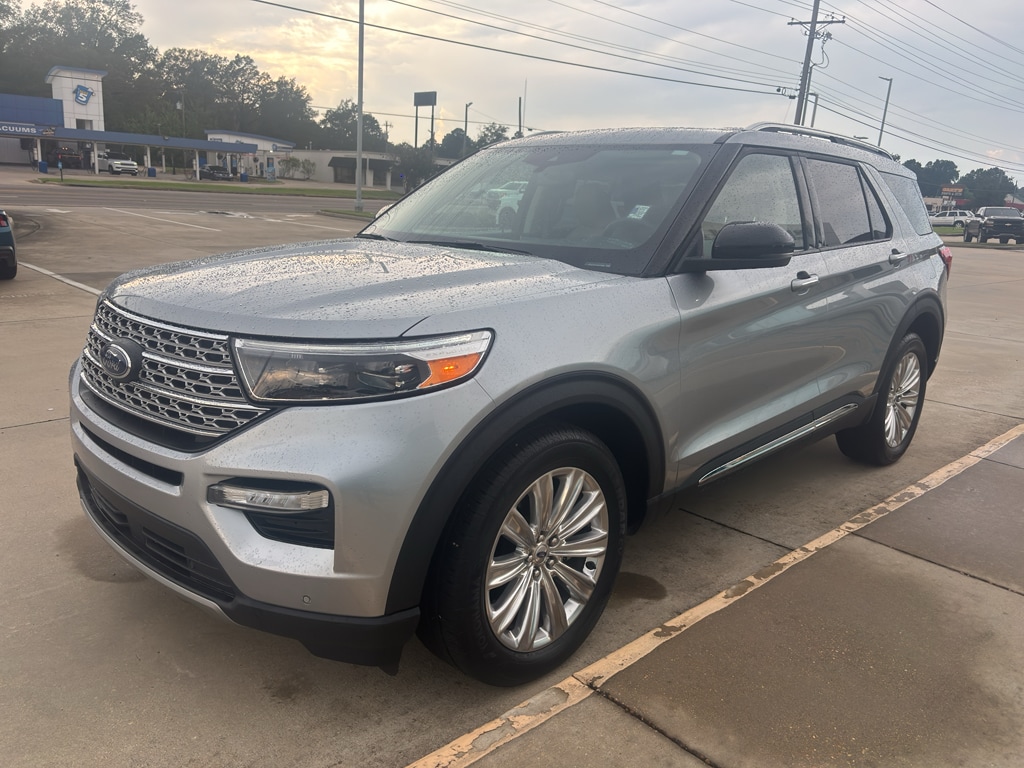 2024 Ford Explorer
