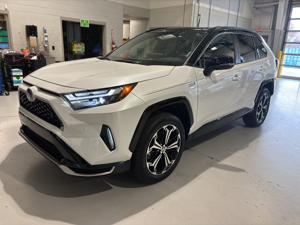 Used 2024 Toyota RAV4 Prime XSE SUV