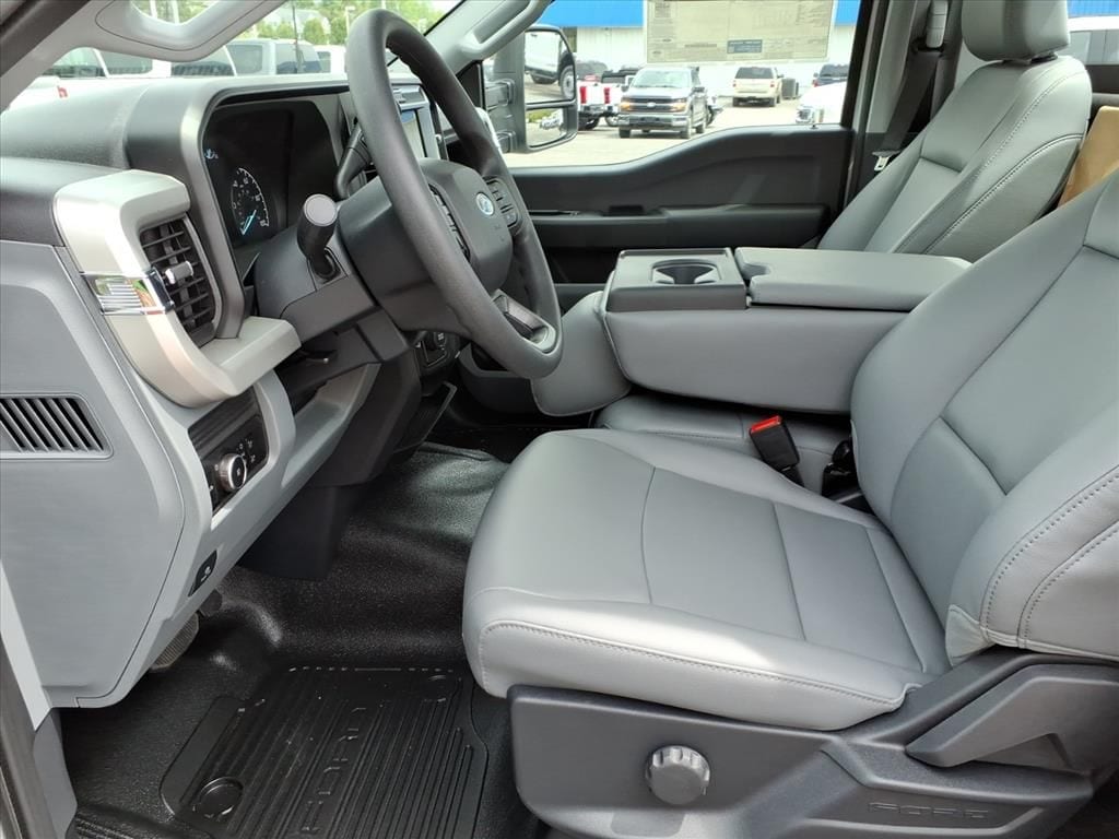 New 2026 Ford F-450 Chassis Truck Regular Cab