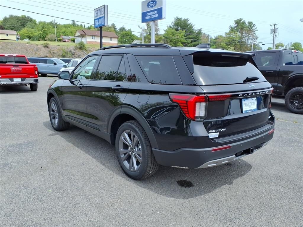 New 2026 Ford Explorer Active SUV