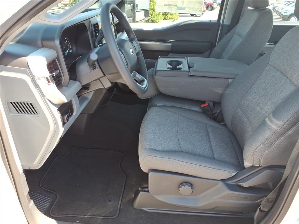 New 2026 Ford F-250 XL Truck Crew Cab