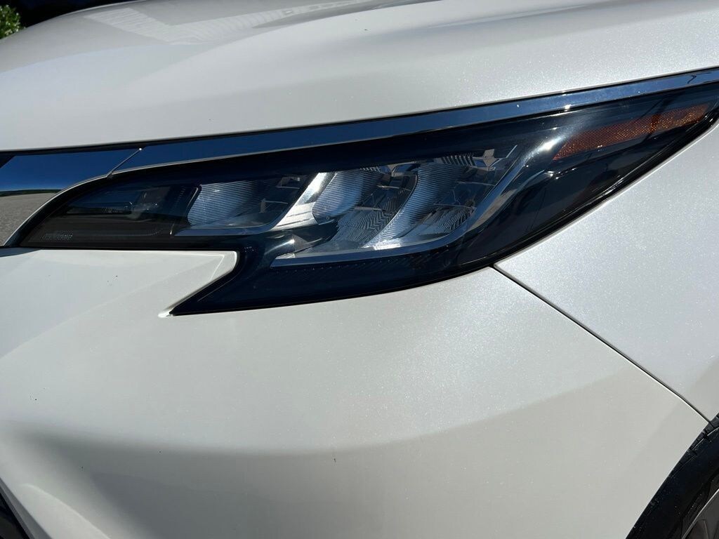 Used 2021 Toyota Sienna XLE 7 Passenger Van