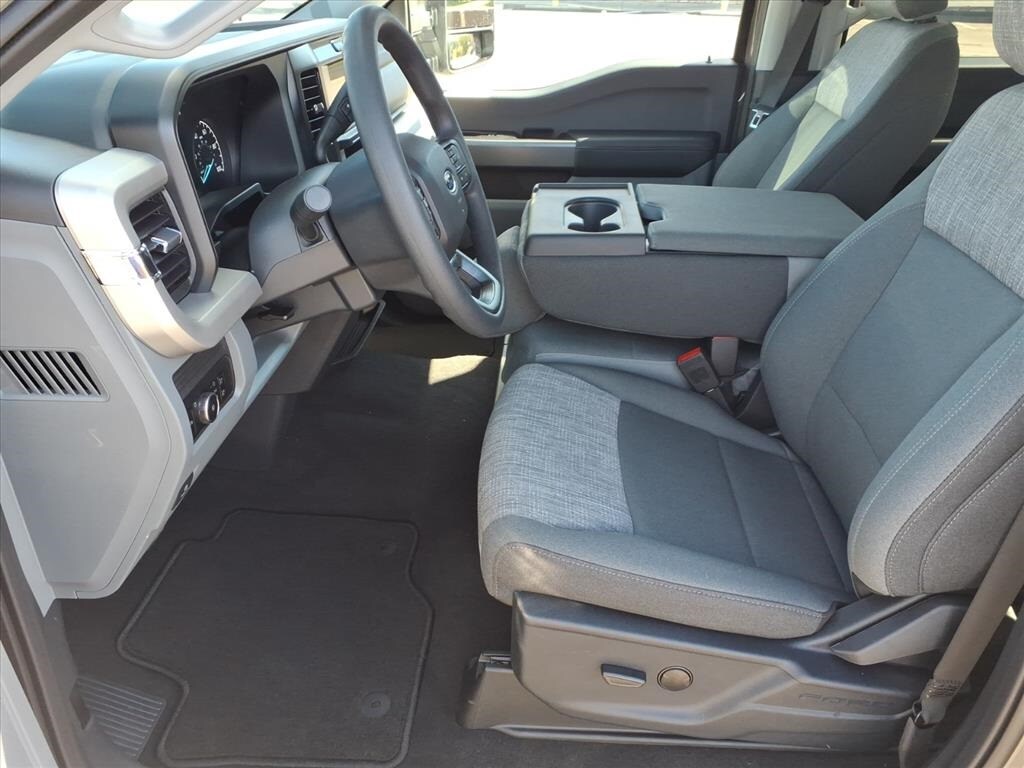 New 2026 Ford F-250 XLT Truck Crew Cab