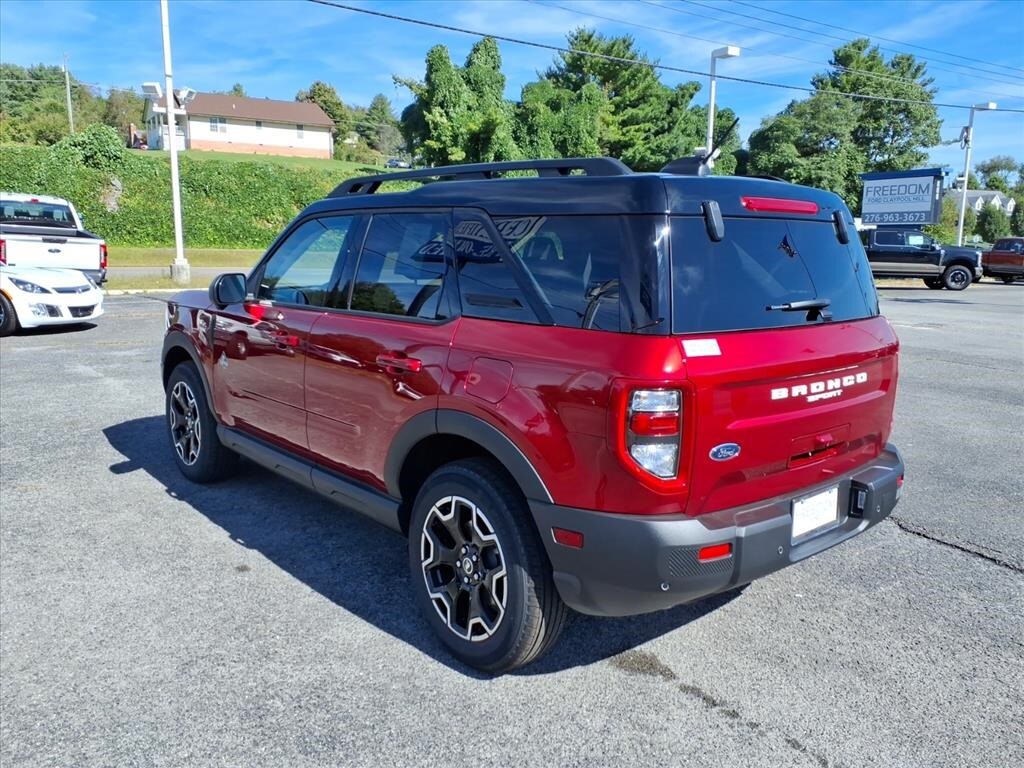 New 2025 Ford Bronco Sport Outer Banks SUV
