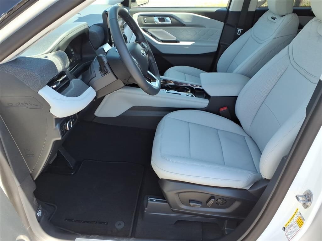 New 2026 Ford Explorer Platinum SUV