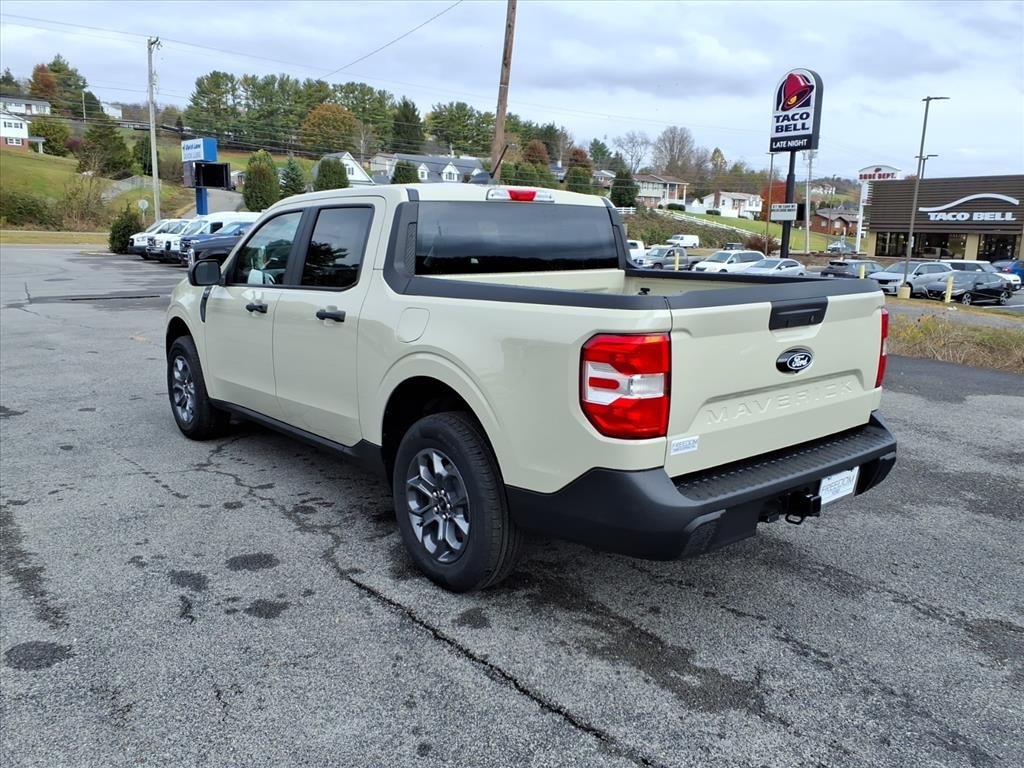 New 2025 Ford Maverick XLT Truck SuperCrew