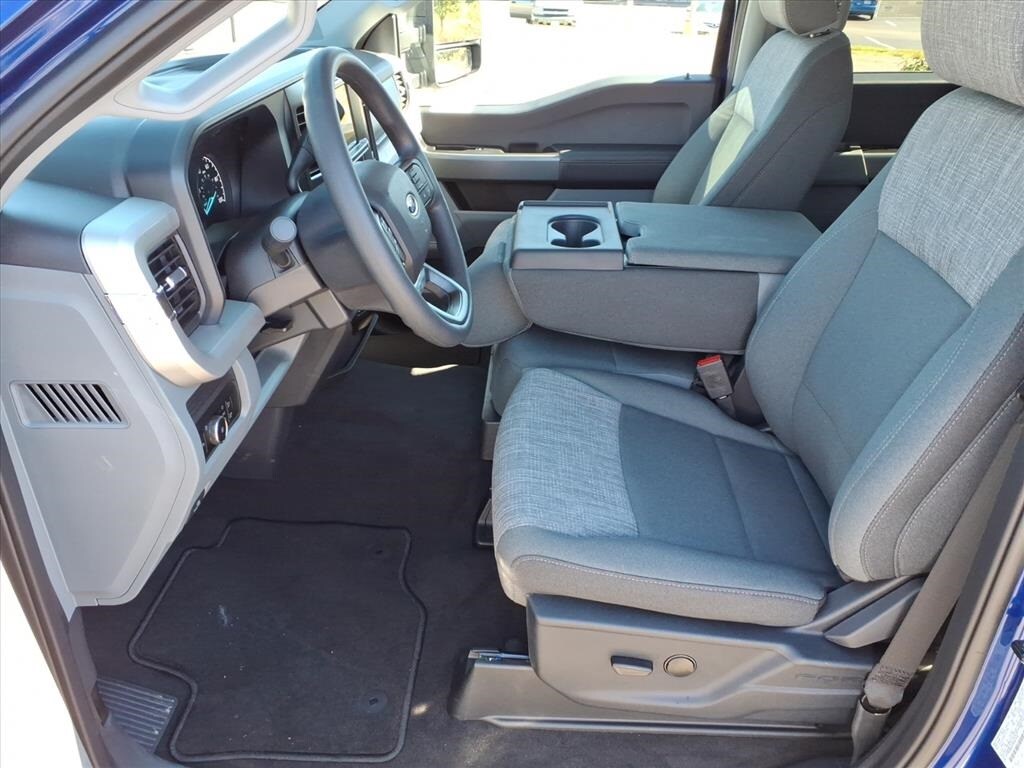 New 2026 Ford F-250 XLT Truck Crew Cab