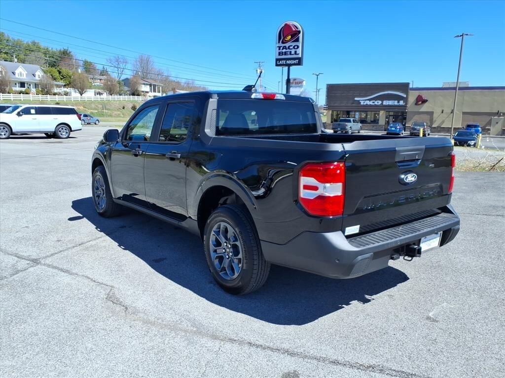 New 2026 Ford Maverick XLT Truck SuperCrew