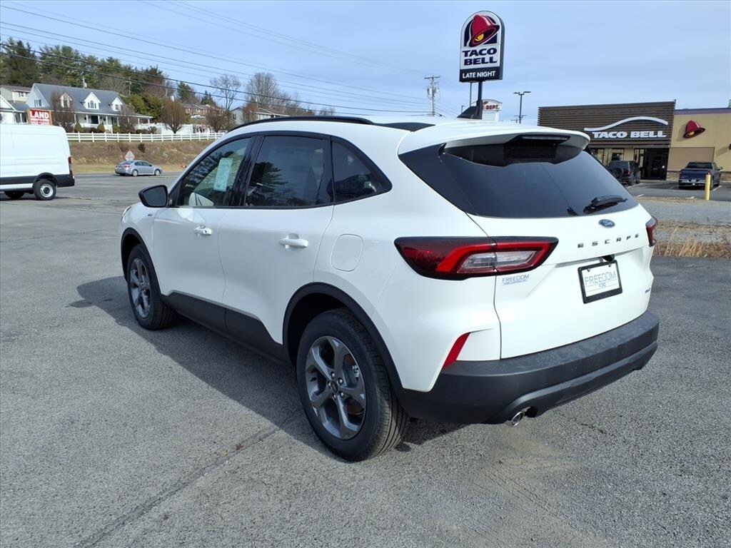 New 2026 Ford Escape ST-Line SUV