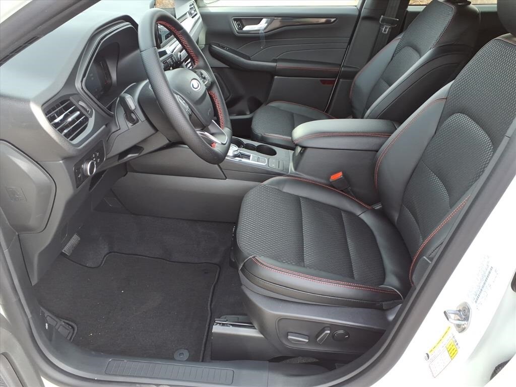 New 2026 Ford Escape ST-Line SUV