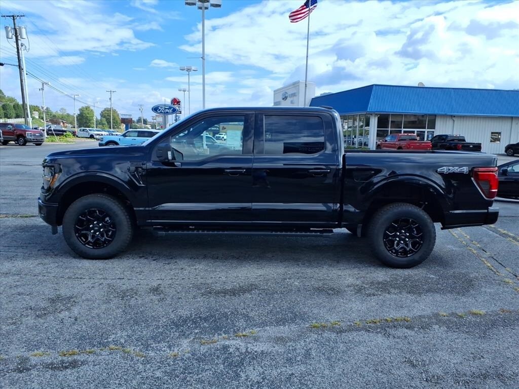 New 2025 Ford F-150 XLT Truck SuperCrew Cab