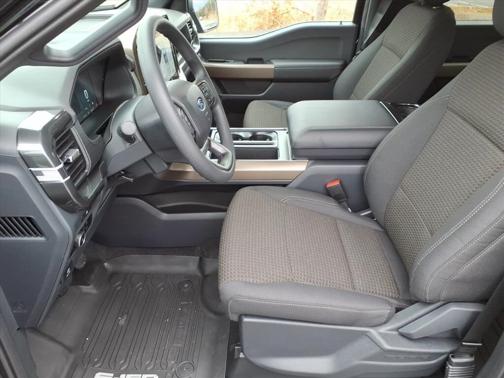 New 2025 Ford F-150 STX Truck SuperCrew Cab