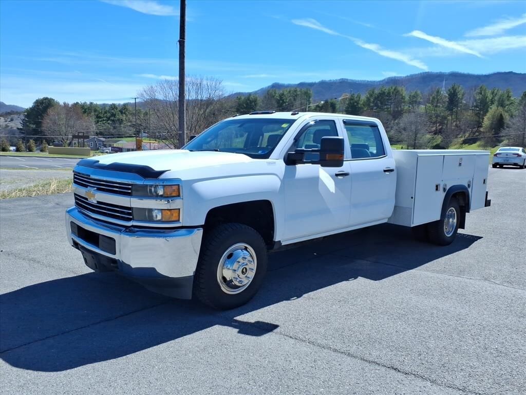 Used 2017 Chevrolet Silverado 3500HD Chassis WT Truck Crew Cab
