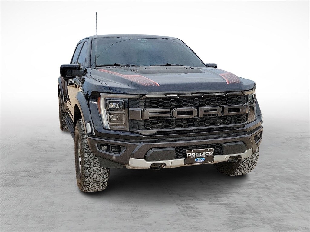 2023 Ford F-150 Raptor photo 2