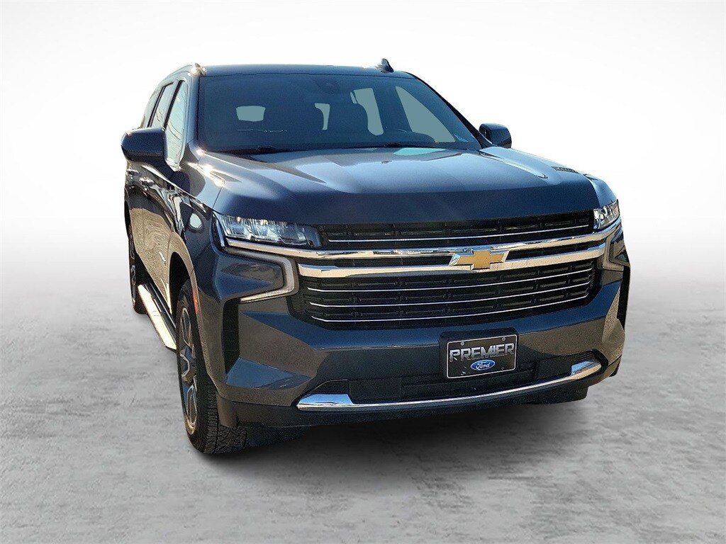 2021 Chevrolet Tahoe LT photo 2