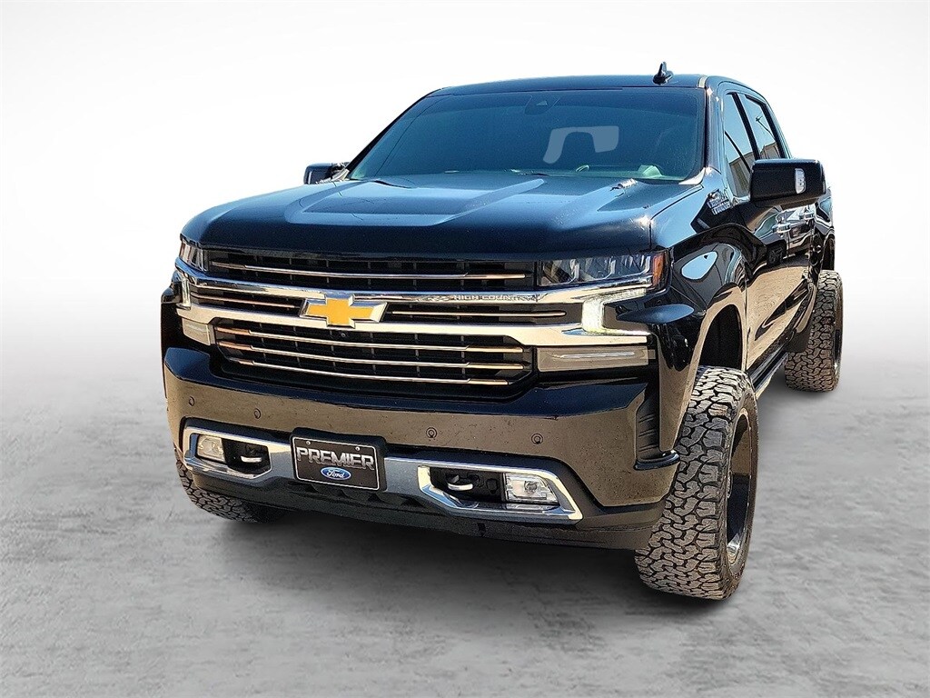 2021 Chevrolet Silverado 1500 High Country photo 2